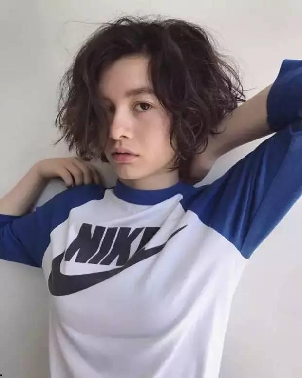 日本长头发dj,揭秘日本长头发DJ的魅力世界