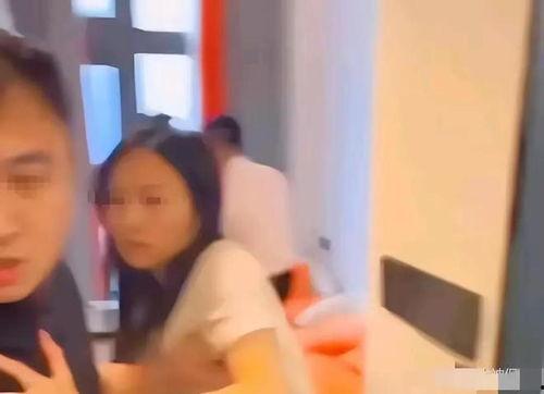 老公出轨视频在线观看,老公出轨视频在线观看全记录