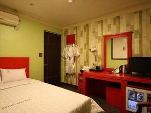 汽车旅馆玫瑰在线观看,在线揭秘神秘爱情故事