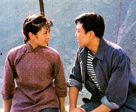 彩霞电影在线观看,在线观看，感受浪漫光影之旅