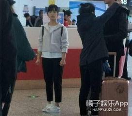 腿腿娱乐吃瓜,揭秘娱乐圈最新吃瓜事件，带你领略明星幕后故事